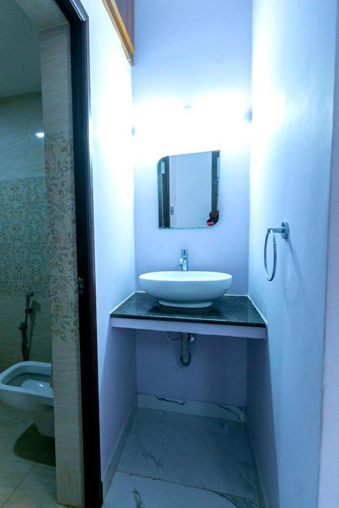 Апартаменти Dreamland Retreat With Swimming Pool Kottakuppam Екстер'єр фото